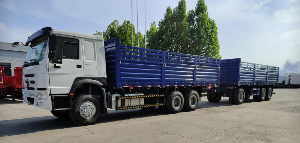 SINOTRUK 10 Wheels Fence Cargo Truck with Dolly Trailer插图